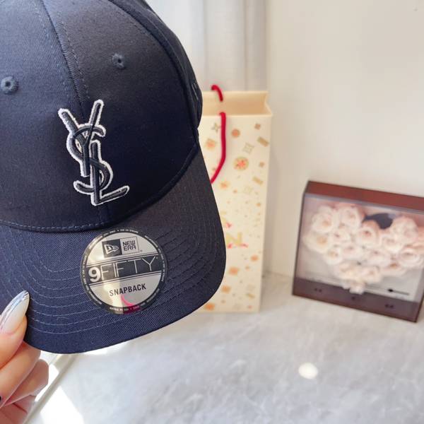 Yves Saint Laurent Hat SLH00022-2 Yves Saint Laurent Hat SLH00022-2